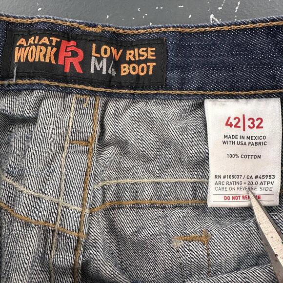 Ariat Flame Resistant Jeans Men 41x32 Dark Wash M4 Low Rise Boot Contrast Stitch - Picture 6 of 8